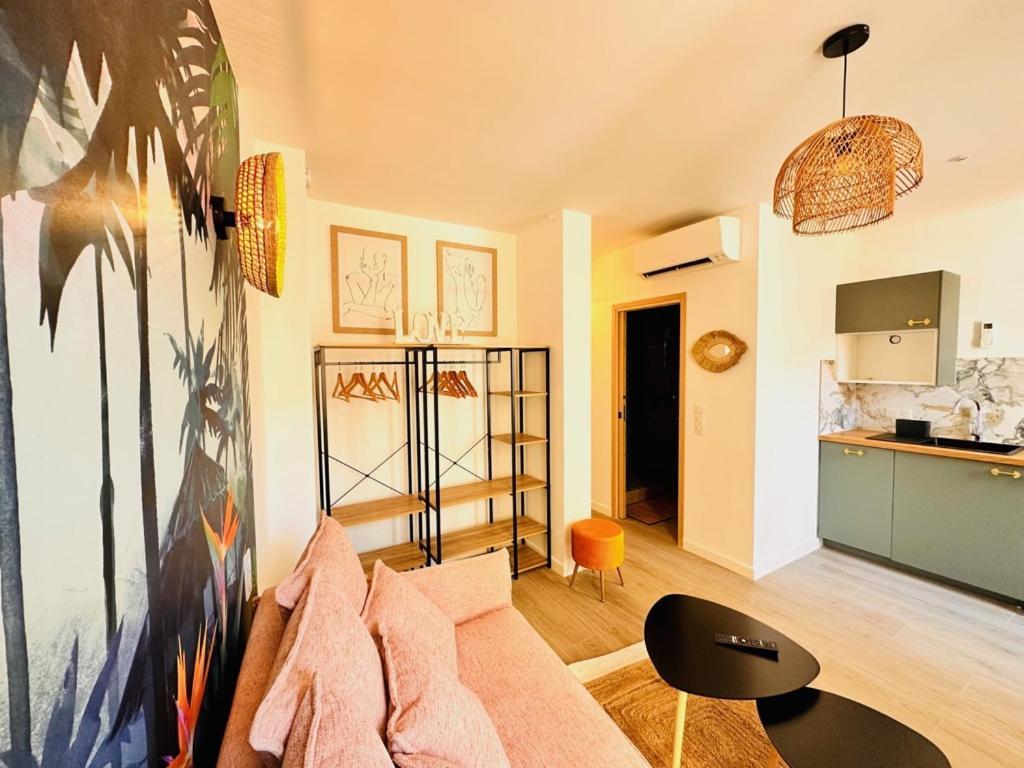 Les Appartements De Nana 8 - Studio Hypercentre, Rue Meynadier, Palais & Plage, Clim, Wifi Cannes Exteriör bild